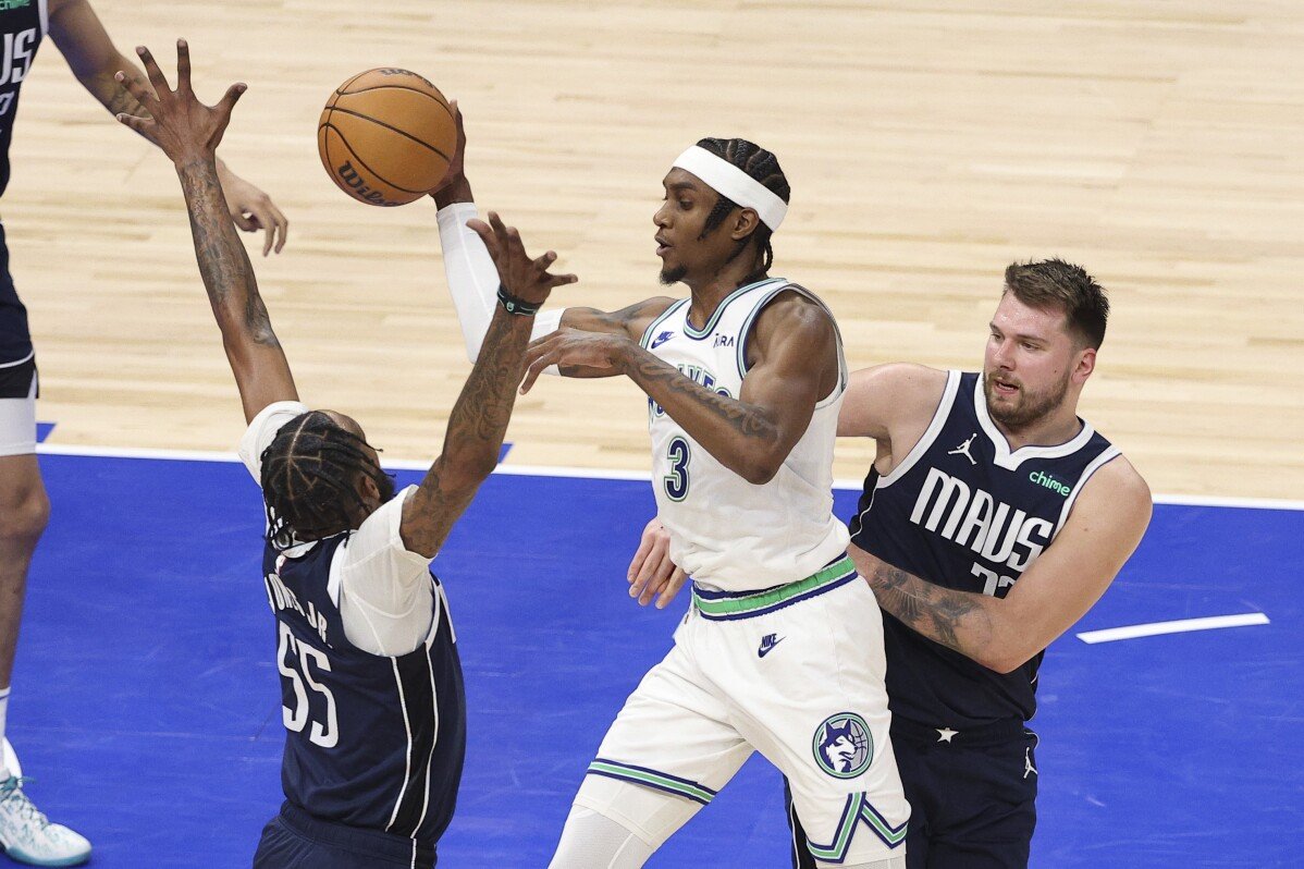 Doncic memimpin penutupan kuat oleh Mavericks untuk kemenangan 108-105 atas Wolves di Game 1 final wilayah barat