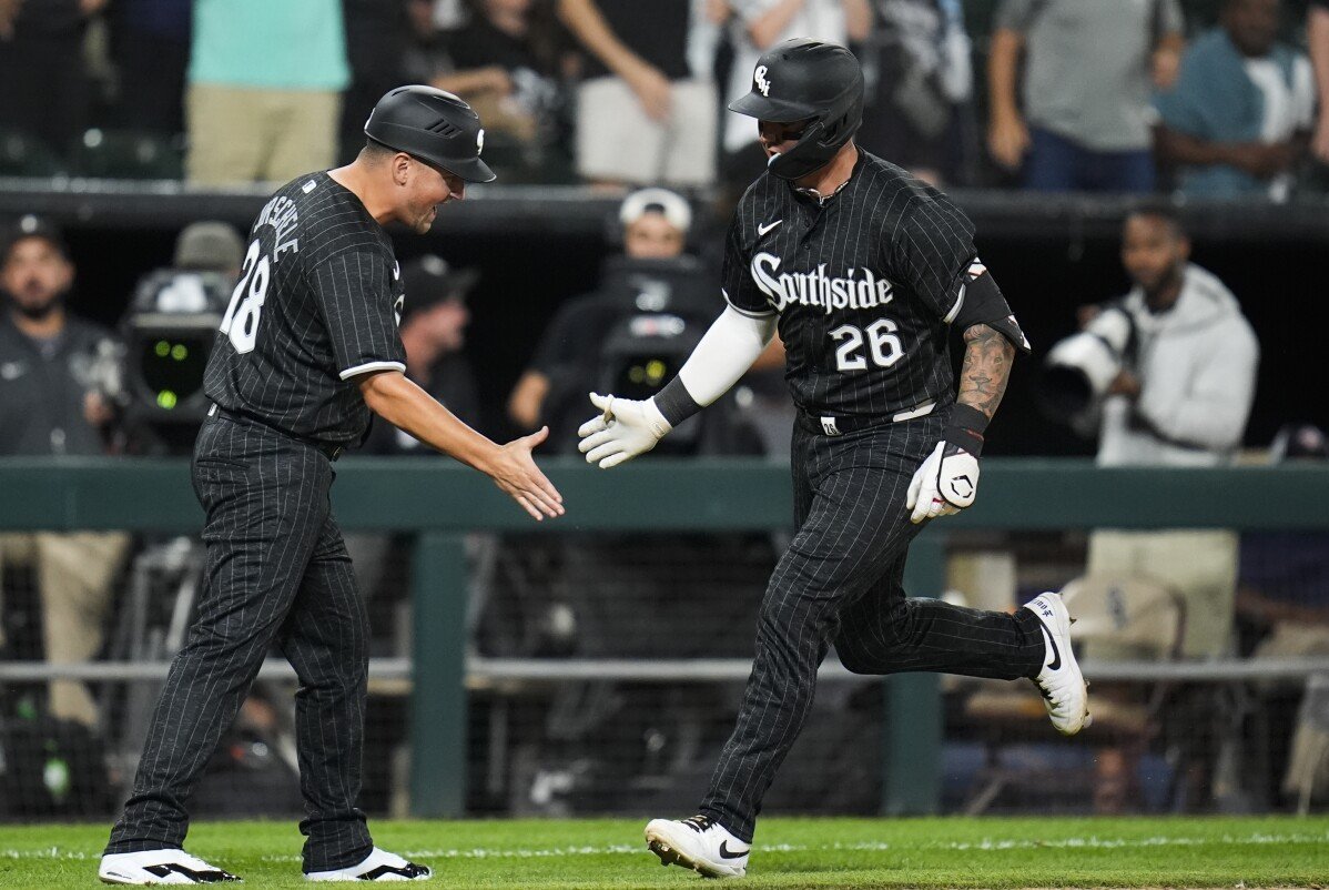 Lembaran, Lee, Baldwin Menghantam Yankees 11-2 di bawah Sizemore untuk Kemenangan Pertama White Sox  